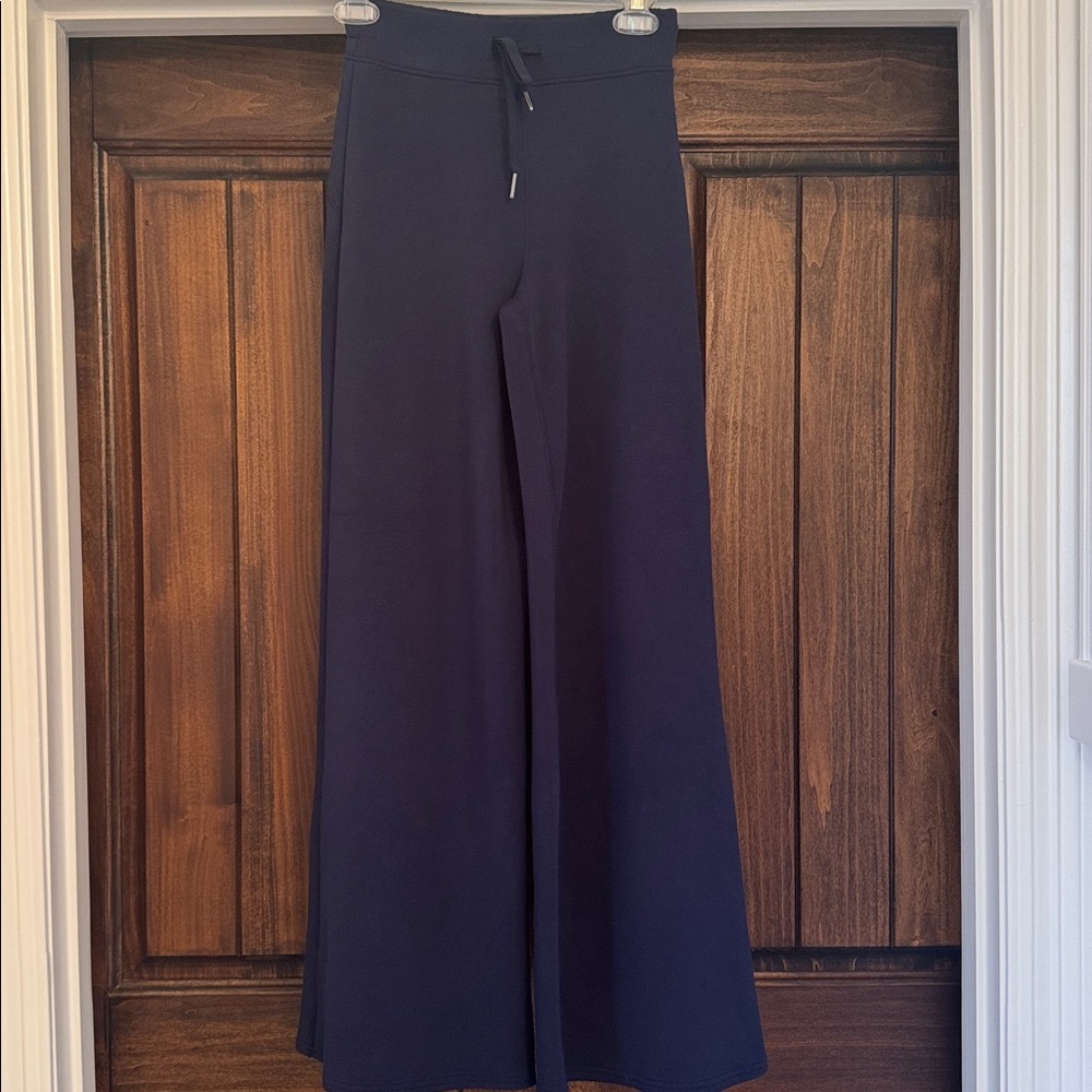 SPANX Blue Air Essentials Wide-Leg Pants Size XS - Like New!